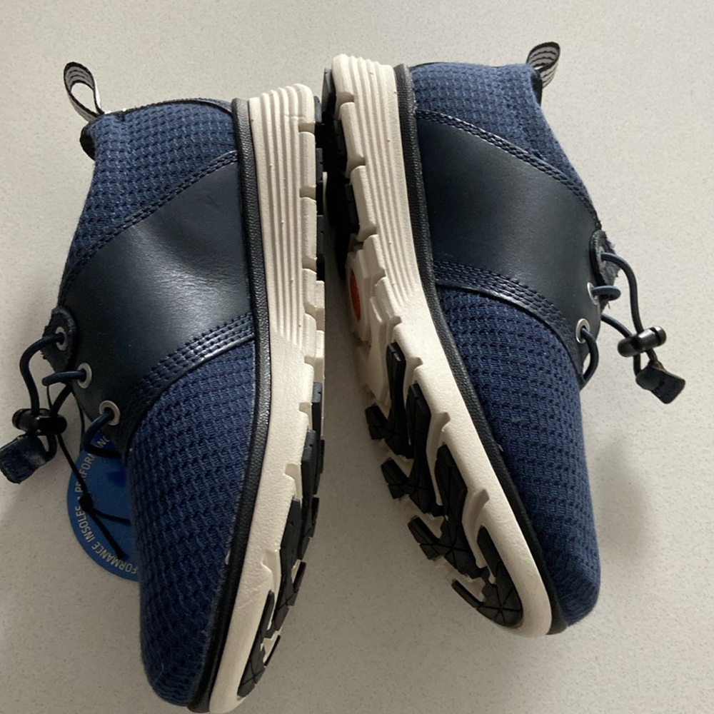 Timberland youth 12.5 navy children's golf shoe